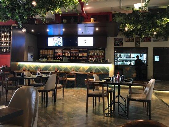 Shizusan Shophouse & Bar